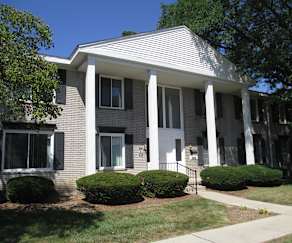 Apartments For Rent In Berkley Mi 77 Rentals