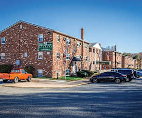 Cedar Court Apartments Bensalem PA 19020