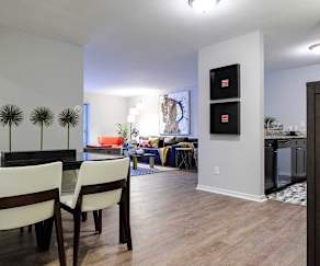 Snelling Place Apartments Saint Paul Mn 55105