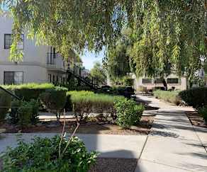 Cedar Village Apartments Las Vegas Nv 89101