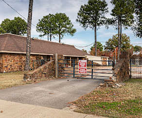 Camelot Manor Apartments Memphis Tn 38118