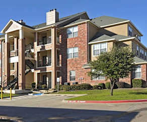 Woodmont Apartment Homes Fort Worth Tx 76115