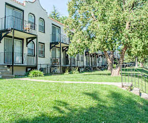 Stonehurst Court Apartments Upper Darby PA 19082