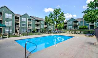 Shadow Creek Apartments Kansas City Mo 64137