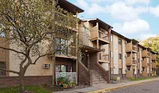 Village Plaza West Apartments Circle Pines Mn 55014