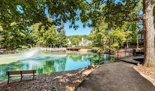Colonial Grand At Matthews Commons Apartments Matthews