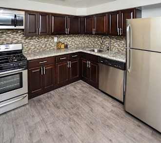 Montgomery Woods Townhomes Apartments Harleysville Pa 19438