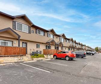 22  Apartments on ost and 288 for Rent