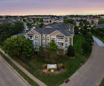 Apartments For Rent With Garage In Davenport Ia