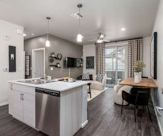 Apartments for Rent in Tucson, AZ with Elevator