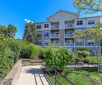 Crown Point Apartments, Danbury, CT