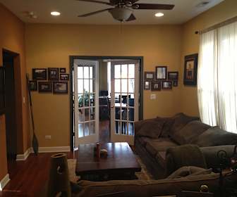 Albany Park 2 Bedroom Apartments For Rent Chicago Il 28 Rentals