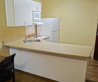 Furnished Studio - Los Angeles - Burbank Airport, Providencia Elementary School, Burbank, CA