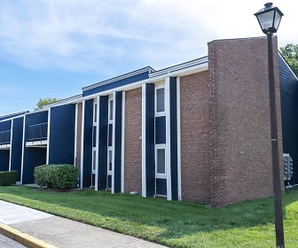 Crestview at Louisville Apartments, Cochran Elementary School, Louisville, KY