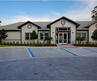 Furnished Apartment Rentals in Ormond Beach, FL