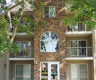 Hoover Estates Apartments, Downtown, Mankato, MN