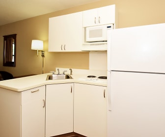 Furnished Studio - Baltimore - BWI Airport - Aero Dr., Linthicum Heights, MD
