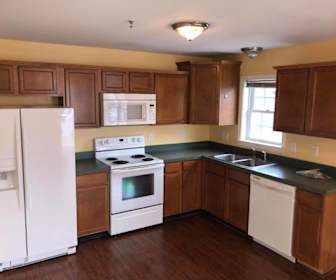 Apartments For Rent In California University Of Pennsylvania Pa 5 Rentals Apartmentguide Com