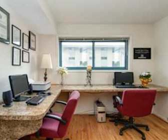 Apartments For Rent In Riverdale Park Md 124 Rentals Apartmentguide Com