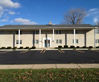 Fairfield Arms Apartments, Frost Middle School, Livonia, MI
