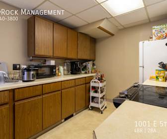 1001 E 5Th St, Duluth, MN