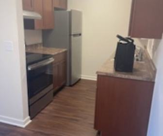 Chateau Knoll Apartments, Buffalo, IA