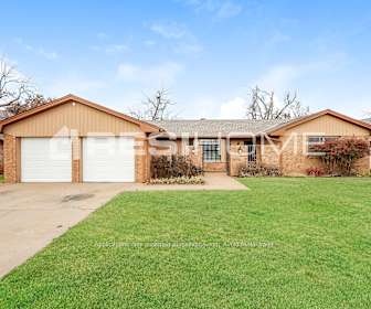 2853 115Th Pl, Village, OK