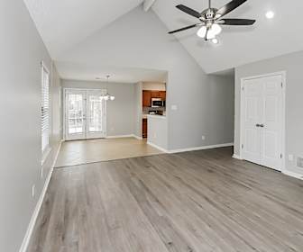 6618 Sleepy Oak Dr, Mineral Wells, MS