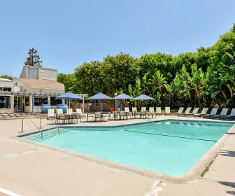 The Californian Fountain Apartments, Mesa View Middle School, Huntington Beach, CA