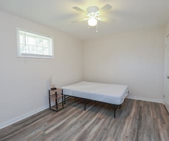 Room for Rent - Petersburg Home (id. 682), North Market Street (SR 36), Petersburg, VA