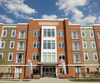 view of building exterior, Windsor Station Apartments