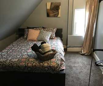 Apartments Near Powderhorn Park Minneapolis Mn Apartmentguide Com