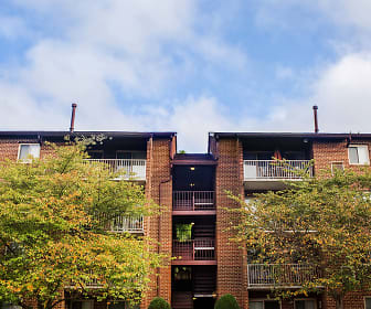 Foxfire Apartments, South Laurel, MD