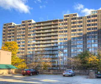 Apartments near Riverdale Drive, Fort Lee, NJ 