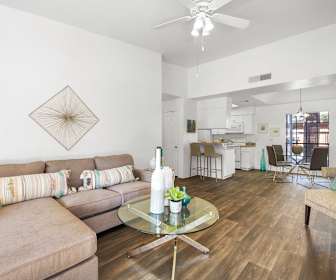 Union Hills Estates Apartments For Rent 111 Apartments Phoenix Az Apartmentguide Com