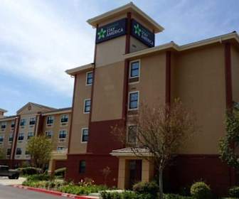 Furnished Studio - Los Angeles - Burbank Airport, Providencia Elementary School, Burbank, CA