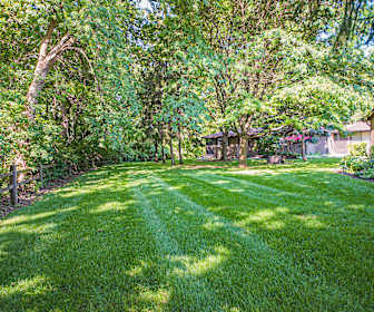 Oakwood Park Apartments, Ypsilanti, MI