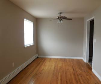 Apartments For Rent In Matawan Nj 93 Rentals Apartmentguide Com