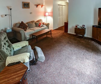 The Creekside Manor Apartments, Le Roy, NY
