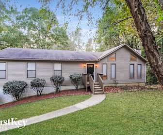 Main Photo, 5756 Lake Court