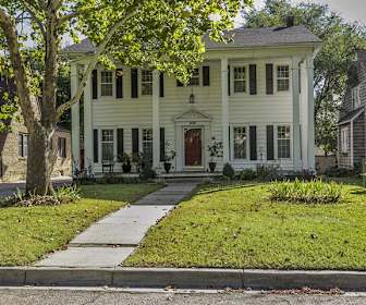 Houses For Rent In College Hill Wichita Ks 74 Rentals