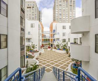 Horton Plaza Apartments For Rent 136 Apartments San Diego Ca Apartmentguide Com