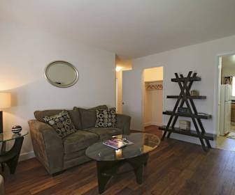 Pinecrest Apartments For Rent 228 Apartments Charlotte Nc Apartmentguide Com
