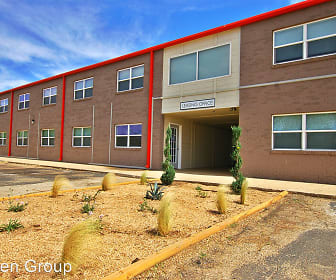 Coronado Crossing Apartments, Covenant Children'S Hospital, Lubbock, TX