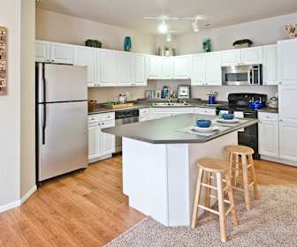 Furnished Apartment Rentals In Apple Valley Mn