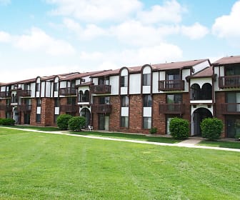 view of property with an expansive lawn, Brookside Apartments