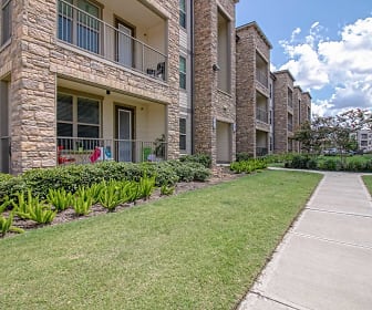 54  Apartments on 105 conroe tx 