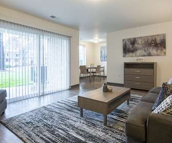 Constitution Apartments For Rent 295 Apartments Atlanta Ga