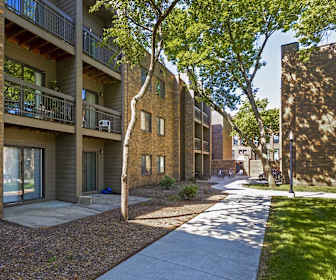 Apartments For Rent In Mercy College Of Health Sciences Ia 340 Rentals Apartmentguide Com
