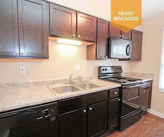 Apartments For Rent In Shirley In 232 Rentals Apartmentguide Com